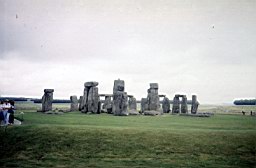 stonehenge1.jpg